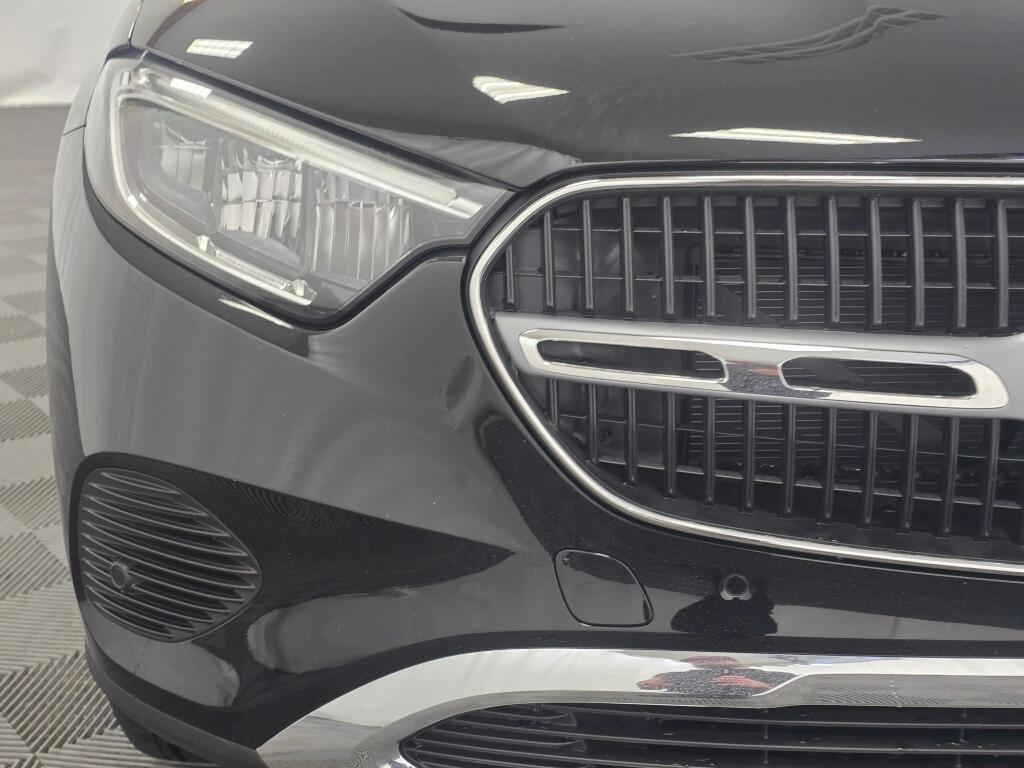 New 2026 Mercedes-Benz GLC 300 4MATIC image 30