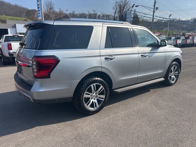 Used 2024 Ford Expedition Limited image 13