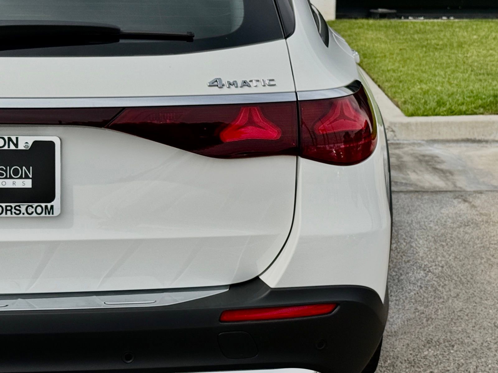 New 2026 Mercedes-Benz E 450 4MATIC All-Terrain Wagon image 15