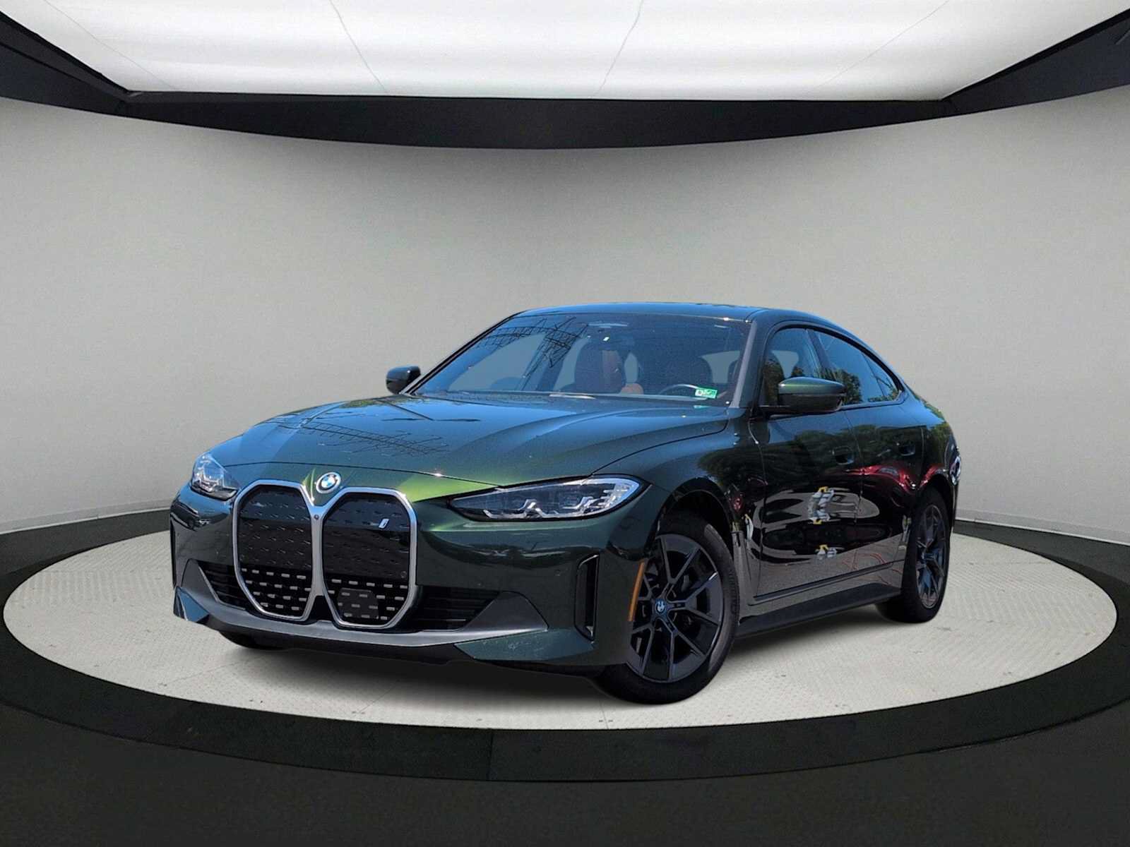 Certified 2023 BMW i4 eDrive35 RWD image 1