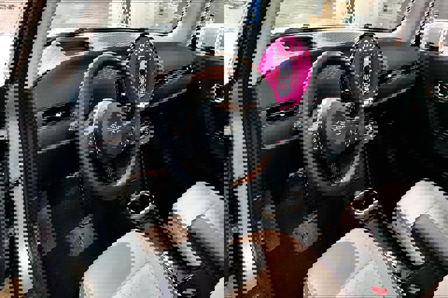 Certified 2025 MINI Cooper 2-Door Hardtop image 16