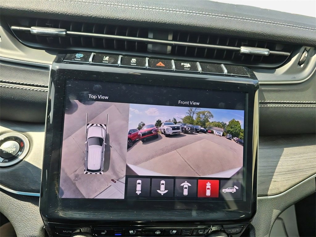 Used 2025 Jeep Grand Cherokee Limited 4xe image 18