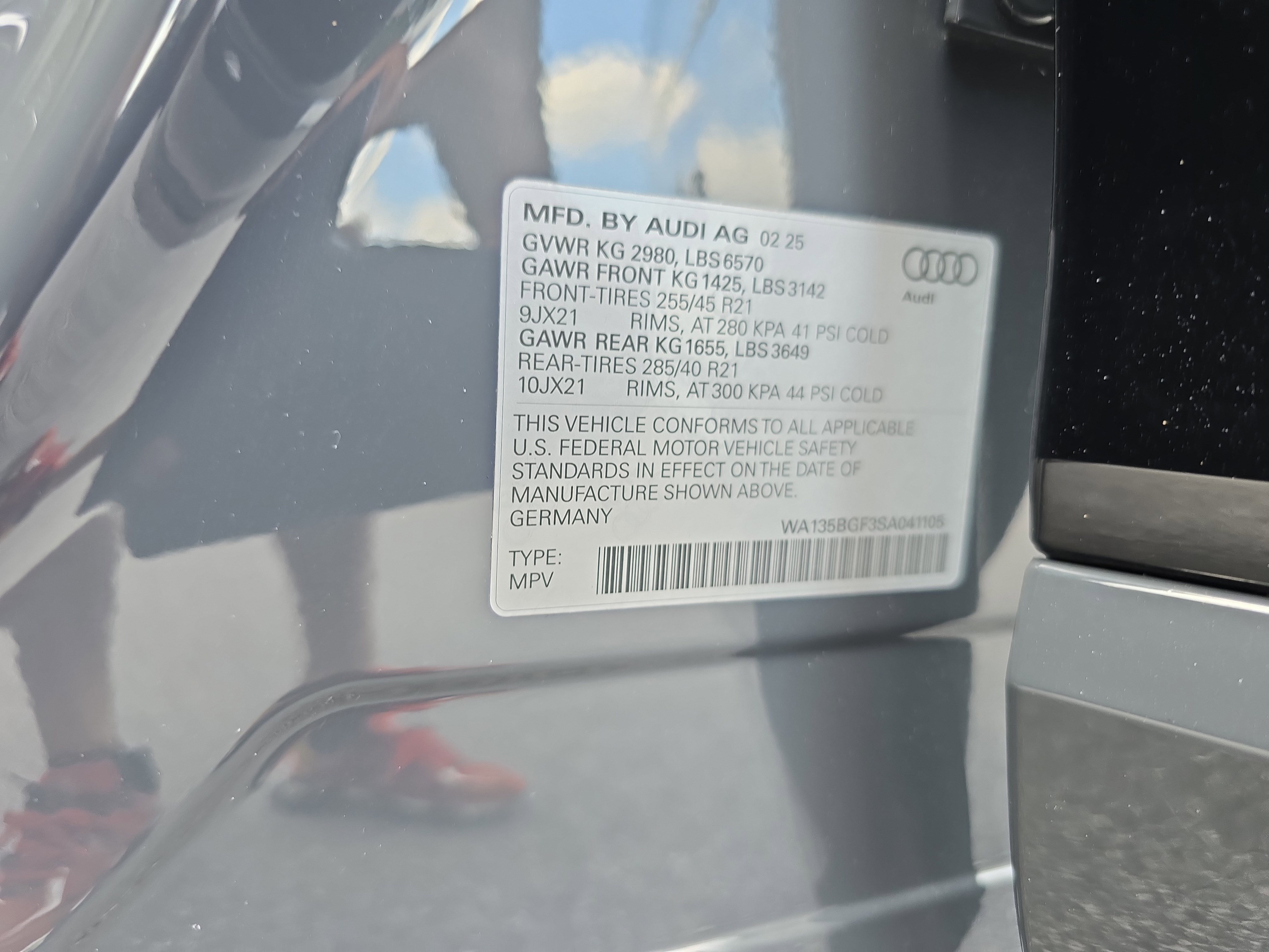 New 2025 Audi SQ6 e-tron Prestige image 34