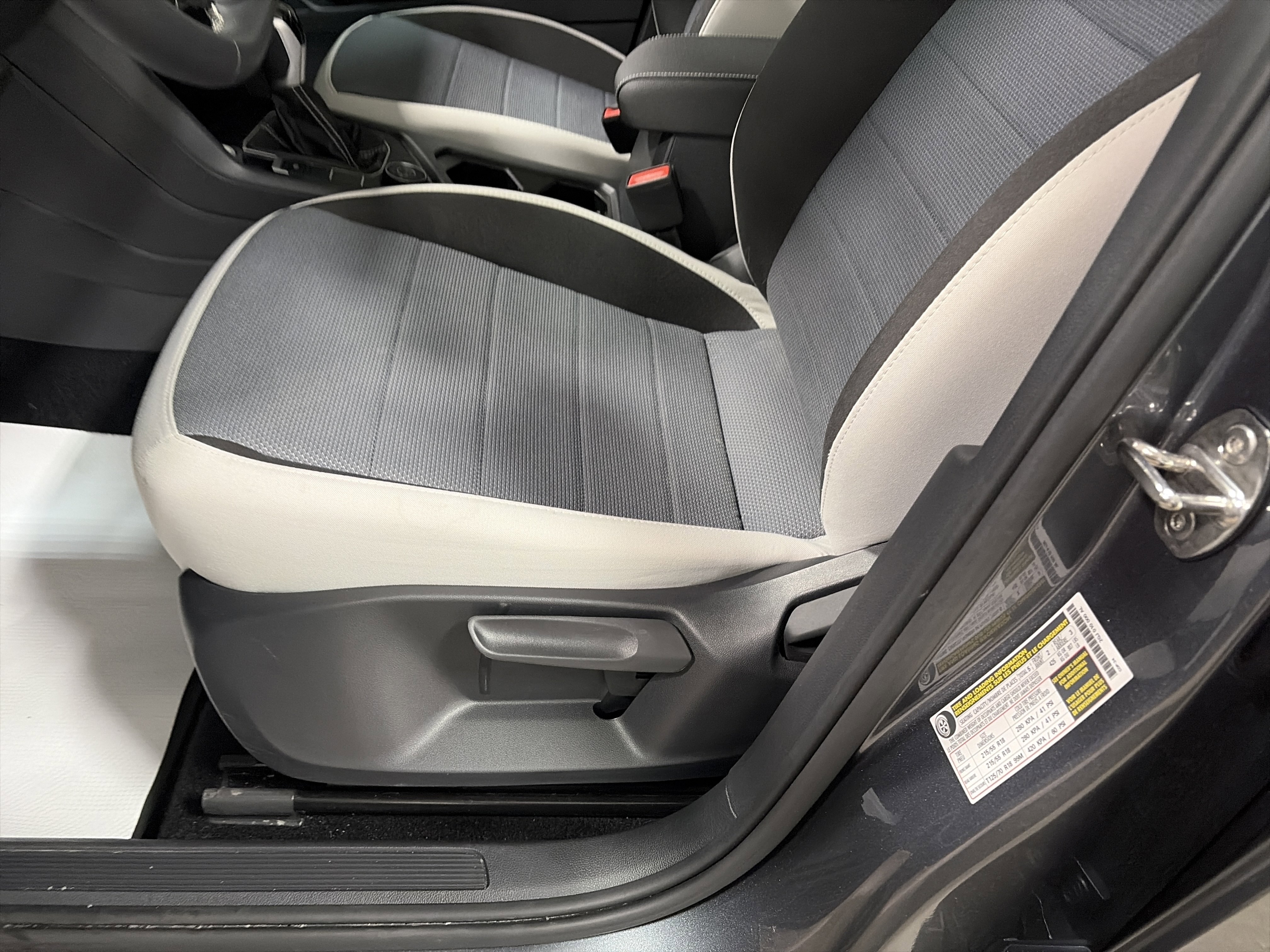 Certified 2025 Volkswagen Taos S image 13