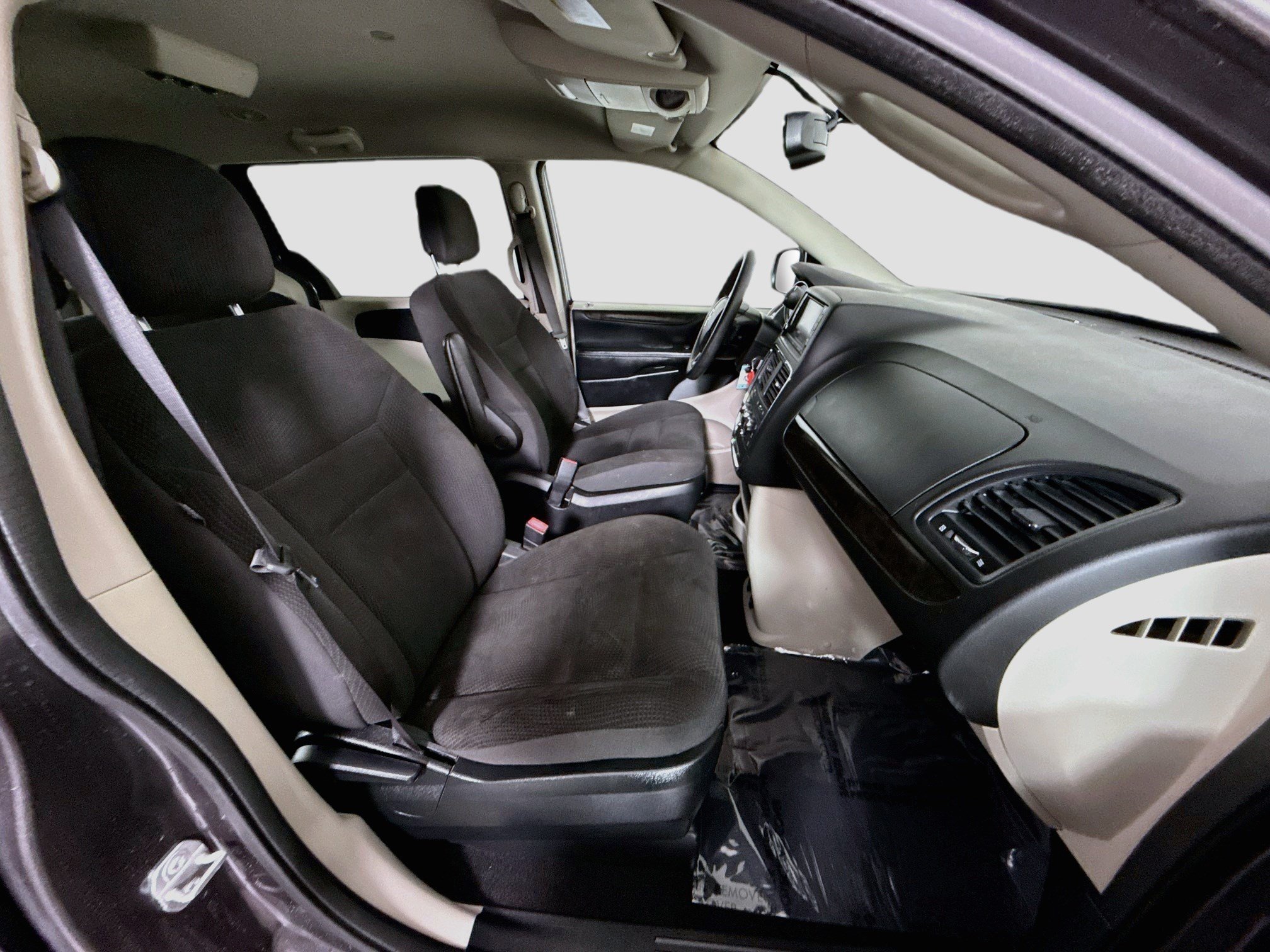Used 2018 Dodge Grand Caravan SE w/ UConnect Hands-Free Group FWD image 26
