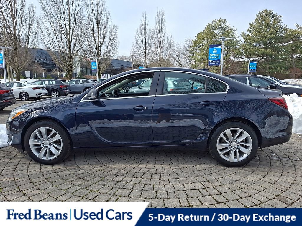 Used 2017 Buick Regal Premium image 4