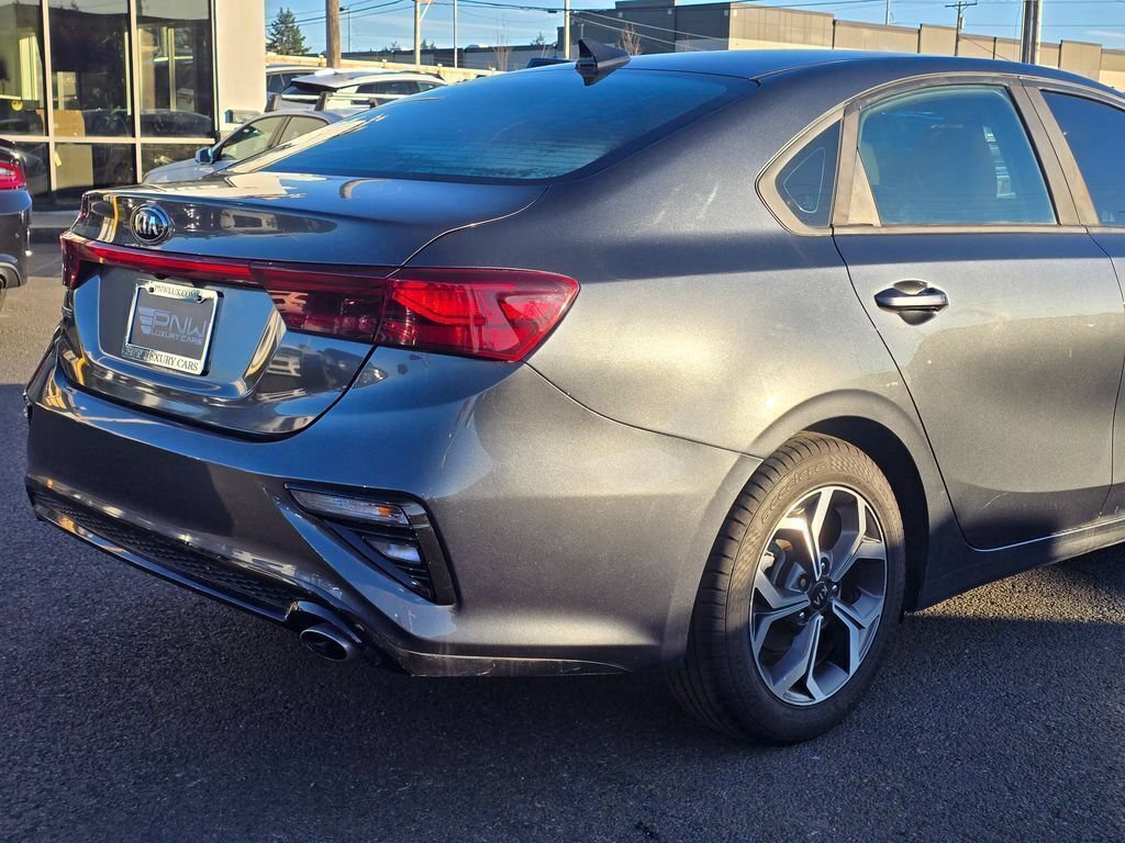Used 2019 Kia Forte LXS FWD image 6