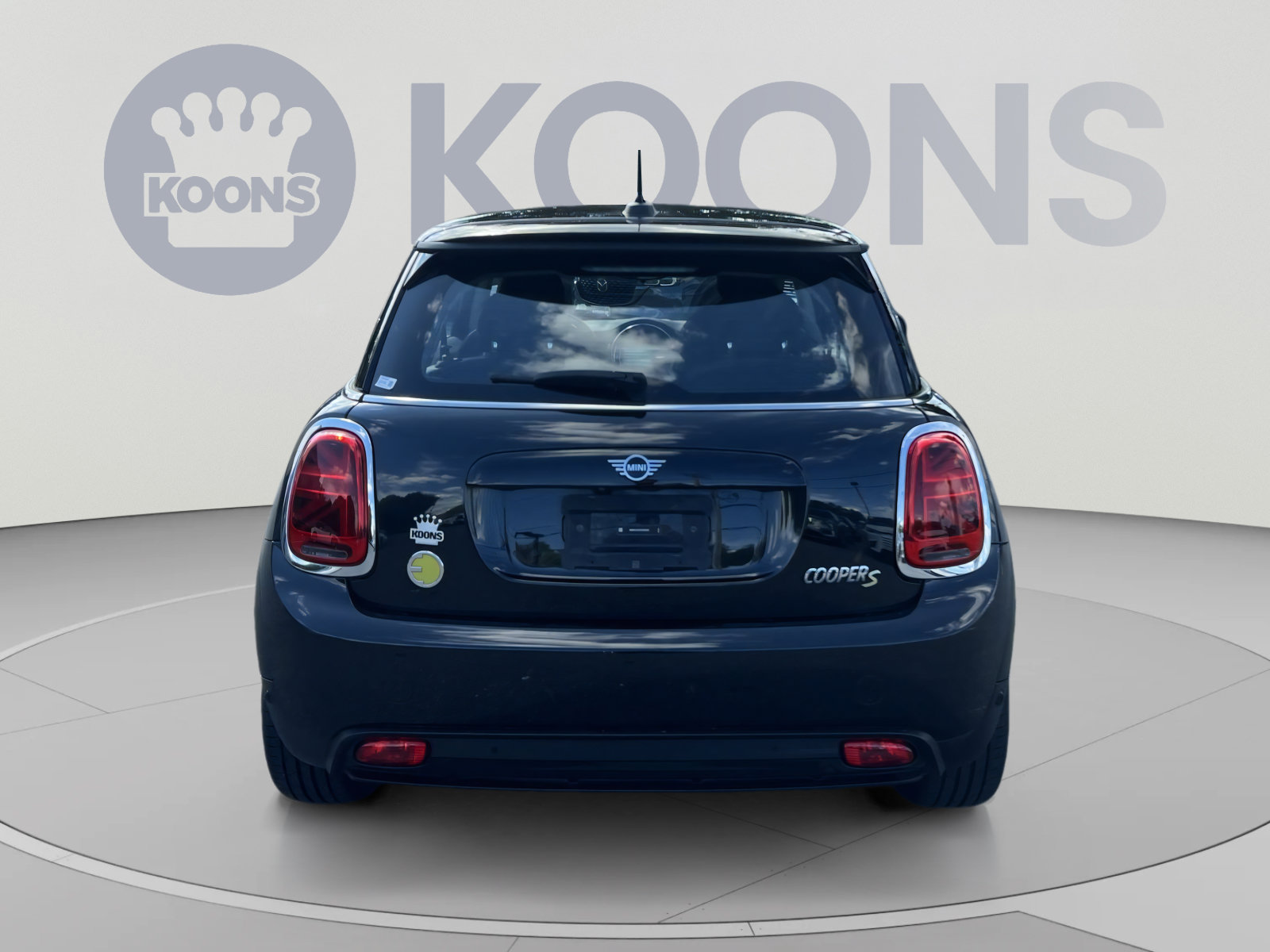 Used 2024 MINI Cooper SE FWD image 5