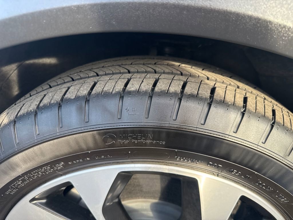 Used 2025 Ford Mustang Mach-E Select w/ Comfort Package Lite image 19