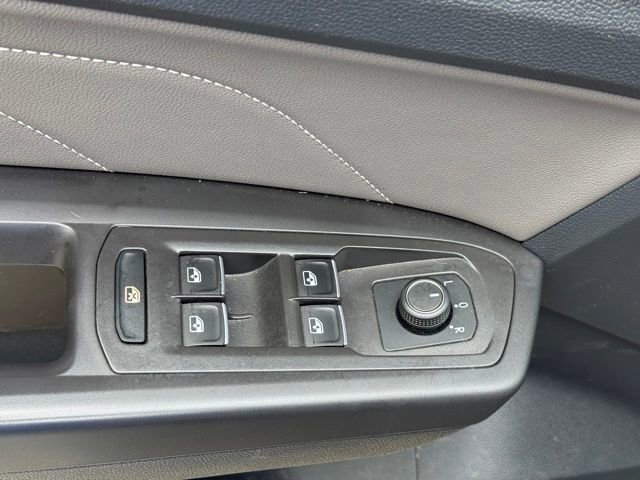 Used 2022 Volkswagen Atlas Cross Sport SE image 10