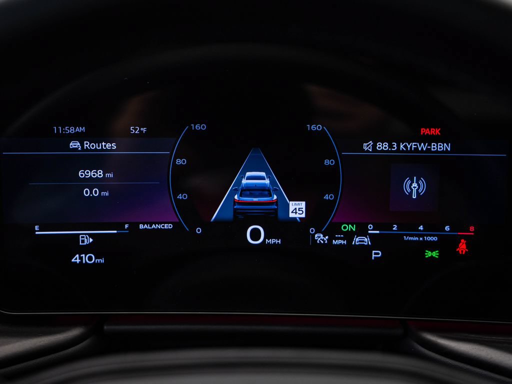 Certified 2025 Audi Q5 Premium Plus w/ Premium Plus AWD/4WD image 30