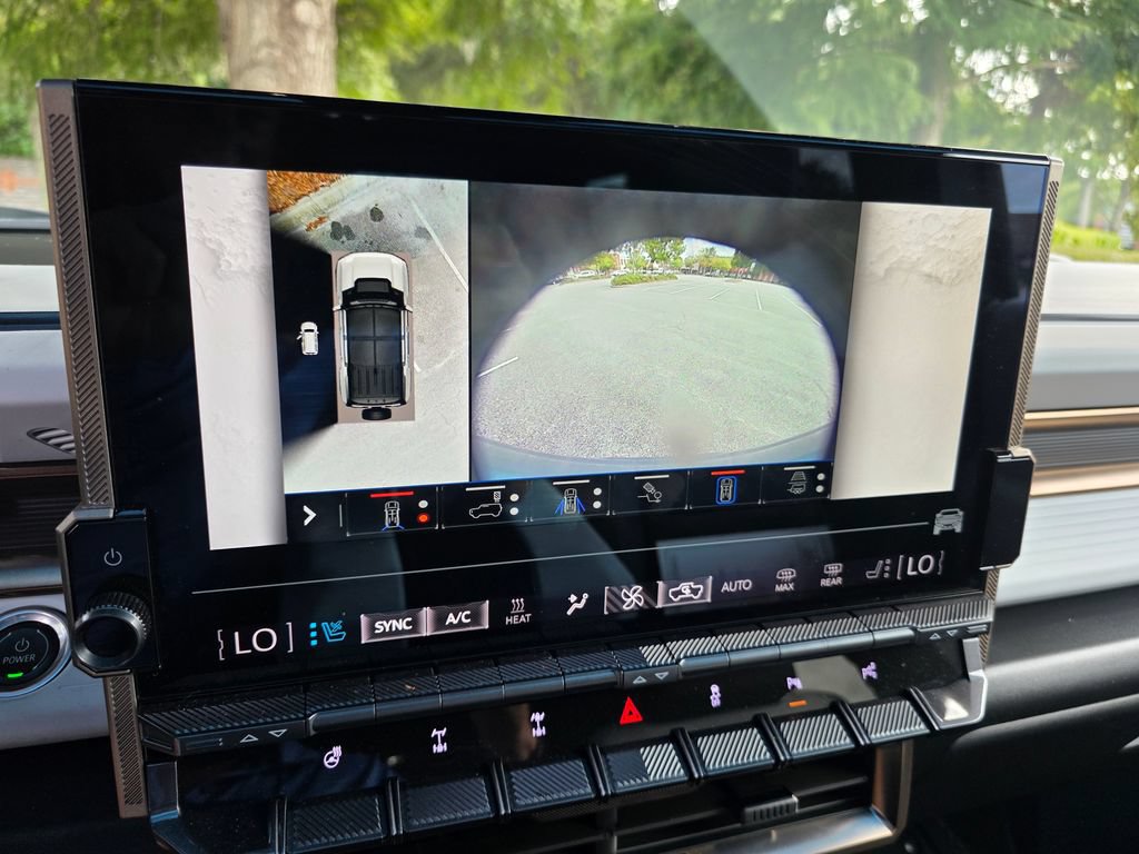 Used 2024 GMC Hummer EV 3X w/ Omega Edition AWD/4WD image 19