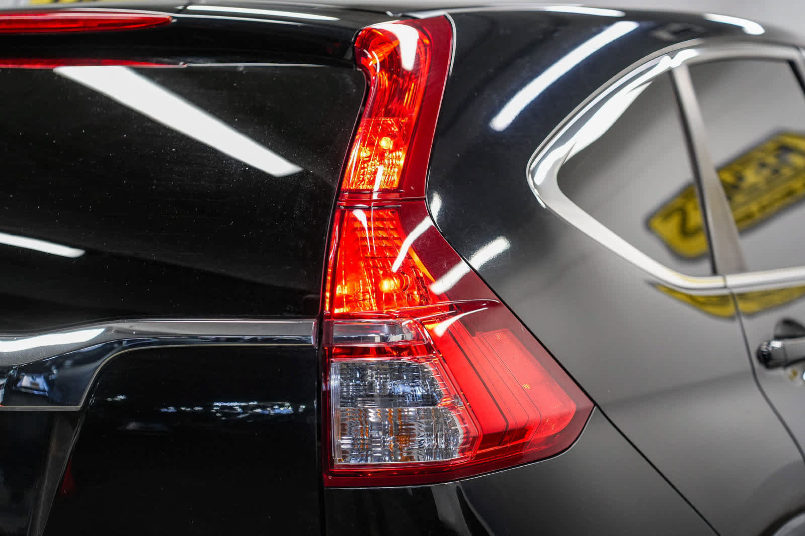 Used 2015 Honda CR-V EX image 5