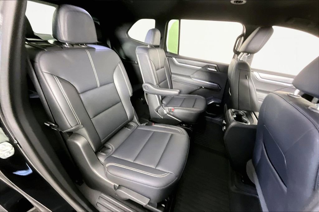 Certified 2025 GMC Acadia Elevation w/ Elevation Premium Package image 25