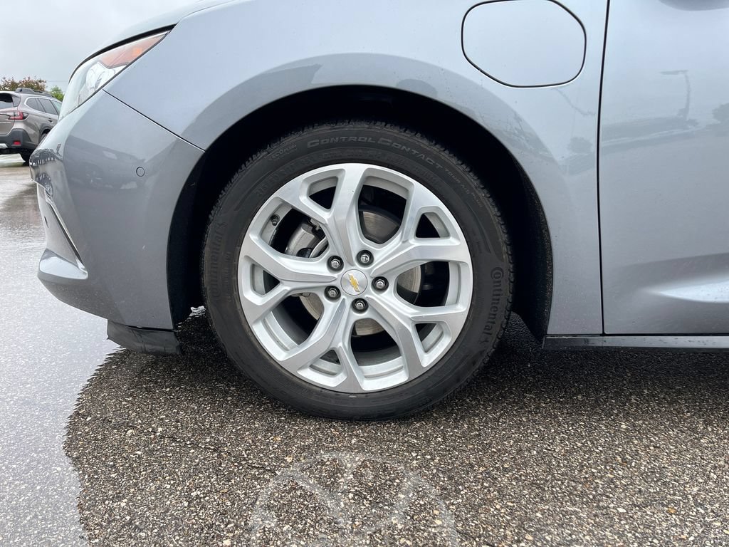 Used 2018 Chevrolet Volt Premier w/ Driver Confidence Package FWD image 30