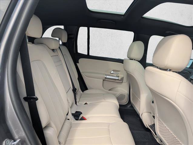 Certified 2022 Mercedes-Benz GLB 250 image 25
