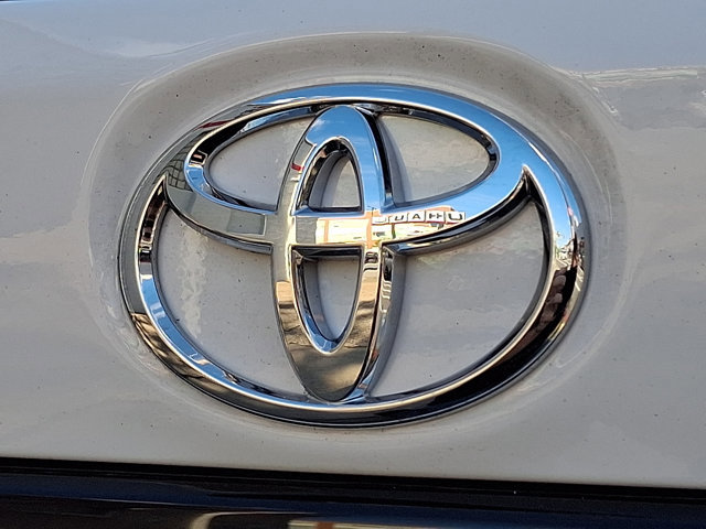 Certified 2026 Toyota Corolla LE FWD image 27