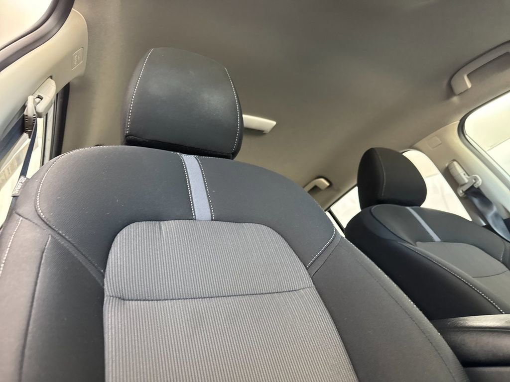 Used 2024 Nissan Sentra SV FWD image 15