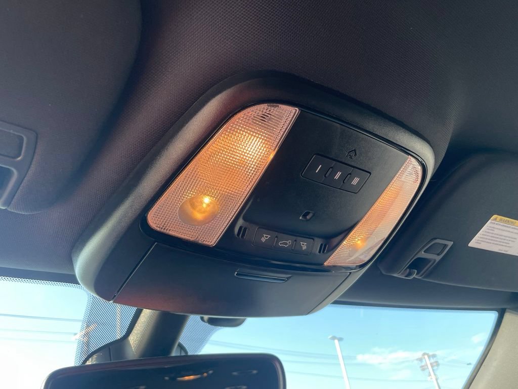 Used 2025 Dodge Durango GT AWD/4WD image 19