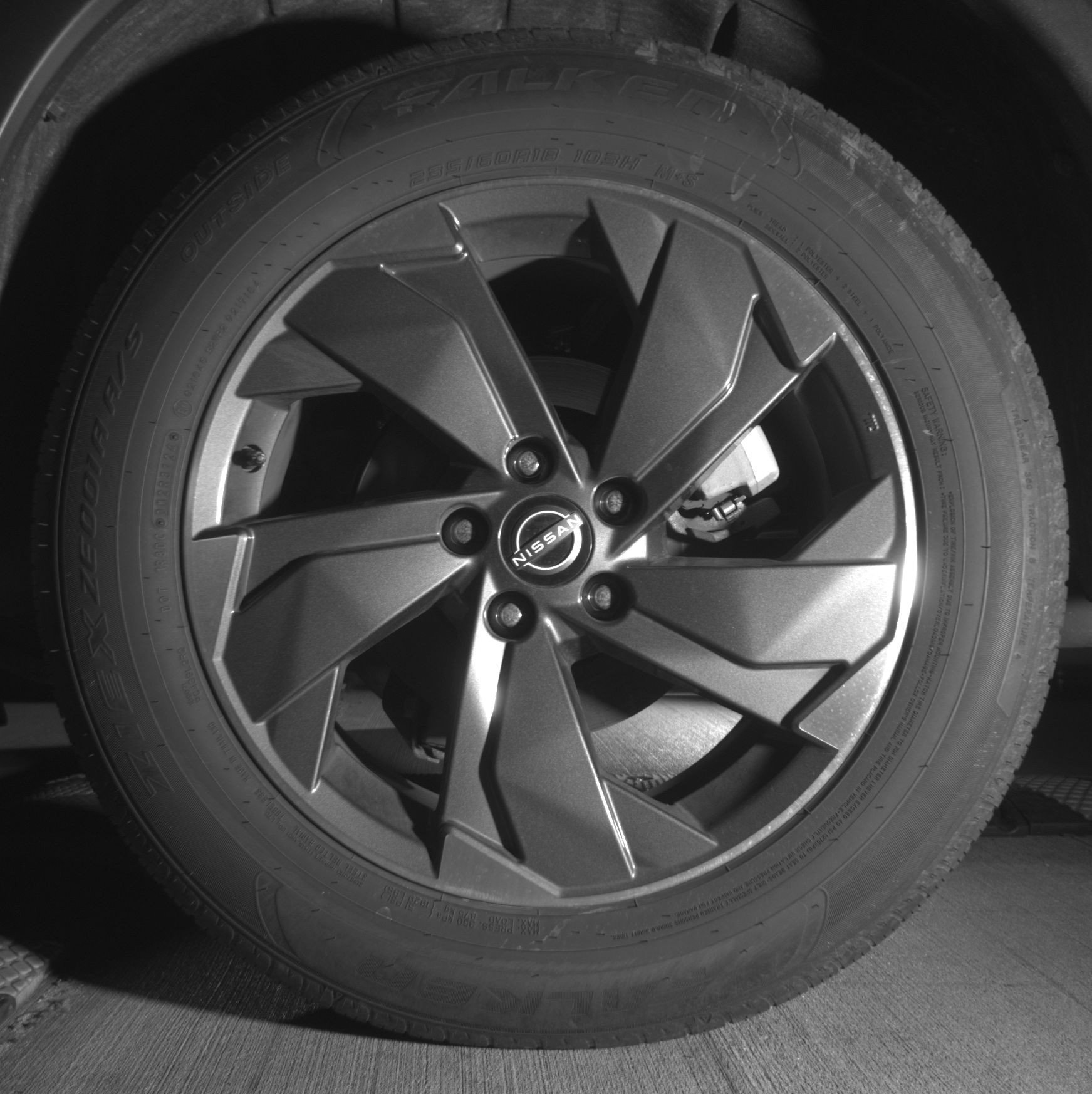 Used 2025 Nissan Rogue SV FWD image 14