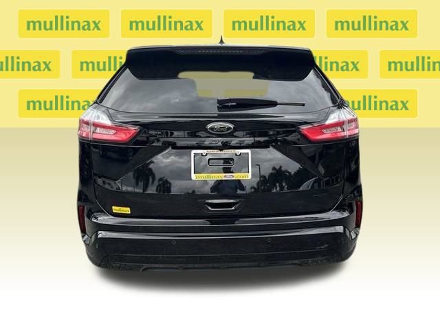 New 2024 Ford Edge SE w/ Black Appearance Package image 14