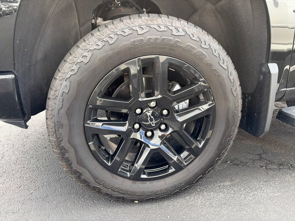 Used 2026 Chevrolet Silverado 1500 LT Trail Boss w/ LT Trail Boss Premium Package AWD/4WD image 25