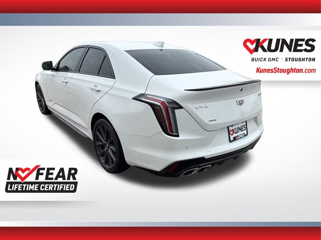 Used 2025 Cadillac CT4 V image 9