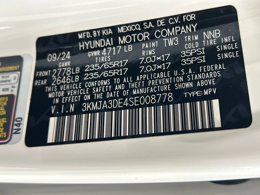 Used 2025 Hyundai Tucson SE FWD image 23