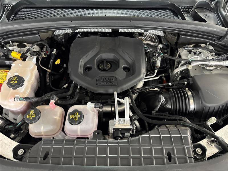 Used 2023 Jeep Grand Cherokee 4WD 4xe image 23