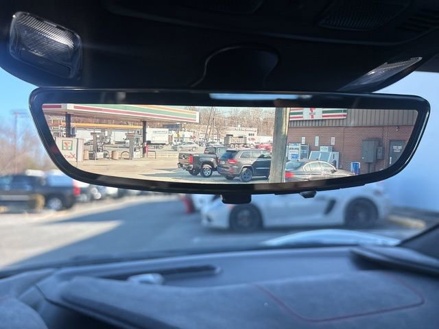 Used 2023 Chevrolet Corvette Stingray Premium Cpe w/ Z51 Performance Package image 10