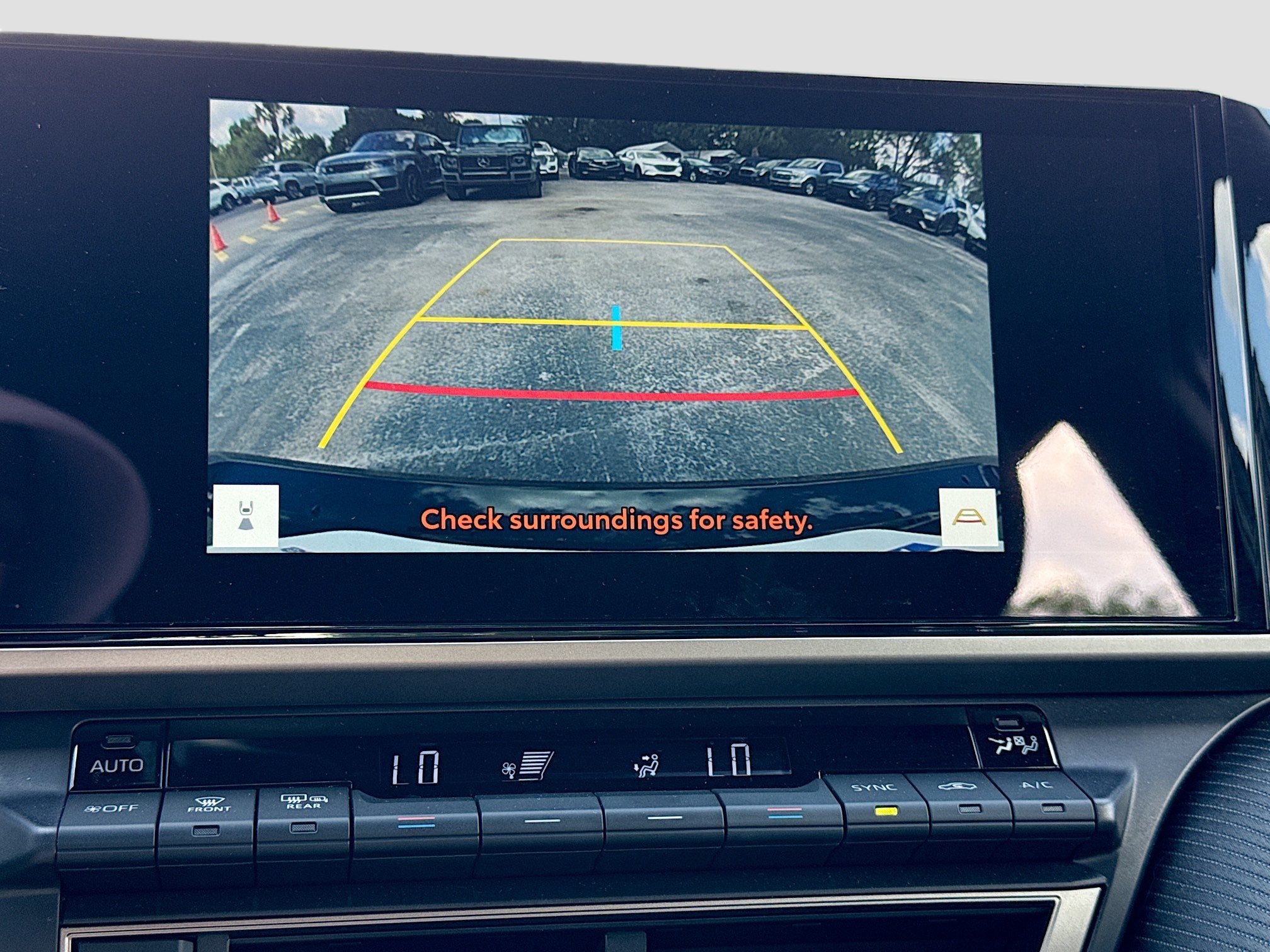 Used 2026 Toyota Camry SE w/ Multimedia Upgrade Package FWD image 32