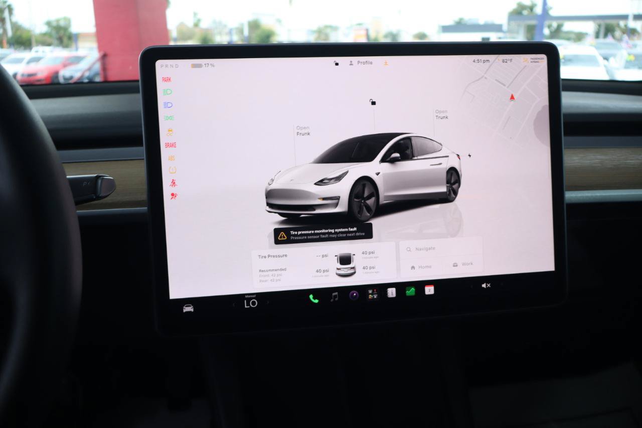 Used 2023 Tesla Model 3 Standard Range RWD image 19