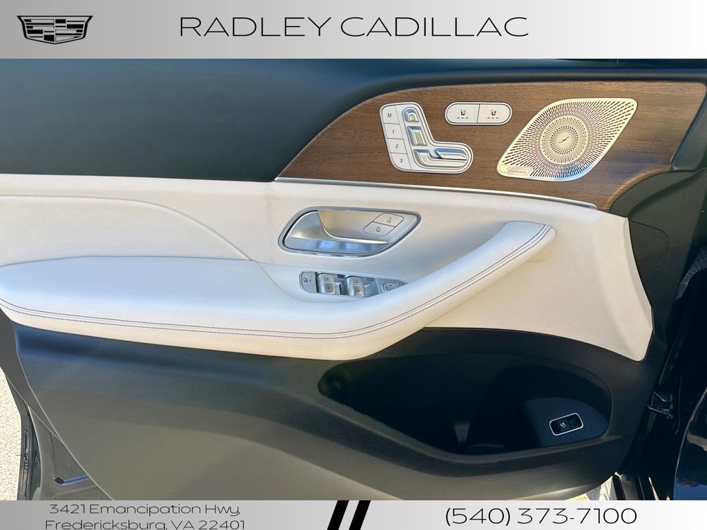 Used 2022 Mercedes-Benz GLE 350 4MATIC w/ AMG Line Exterior image 7