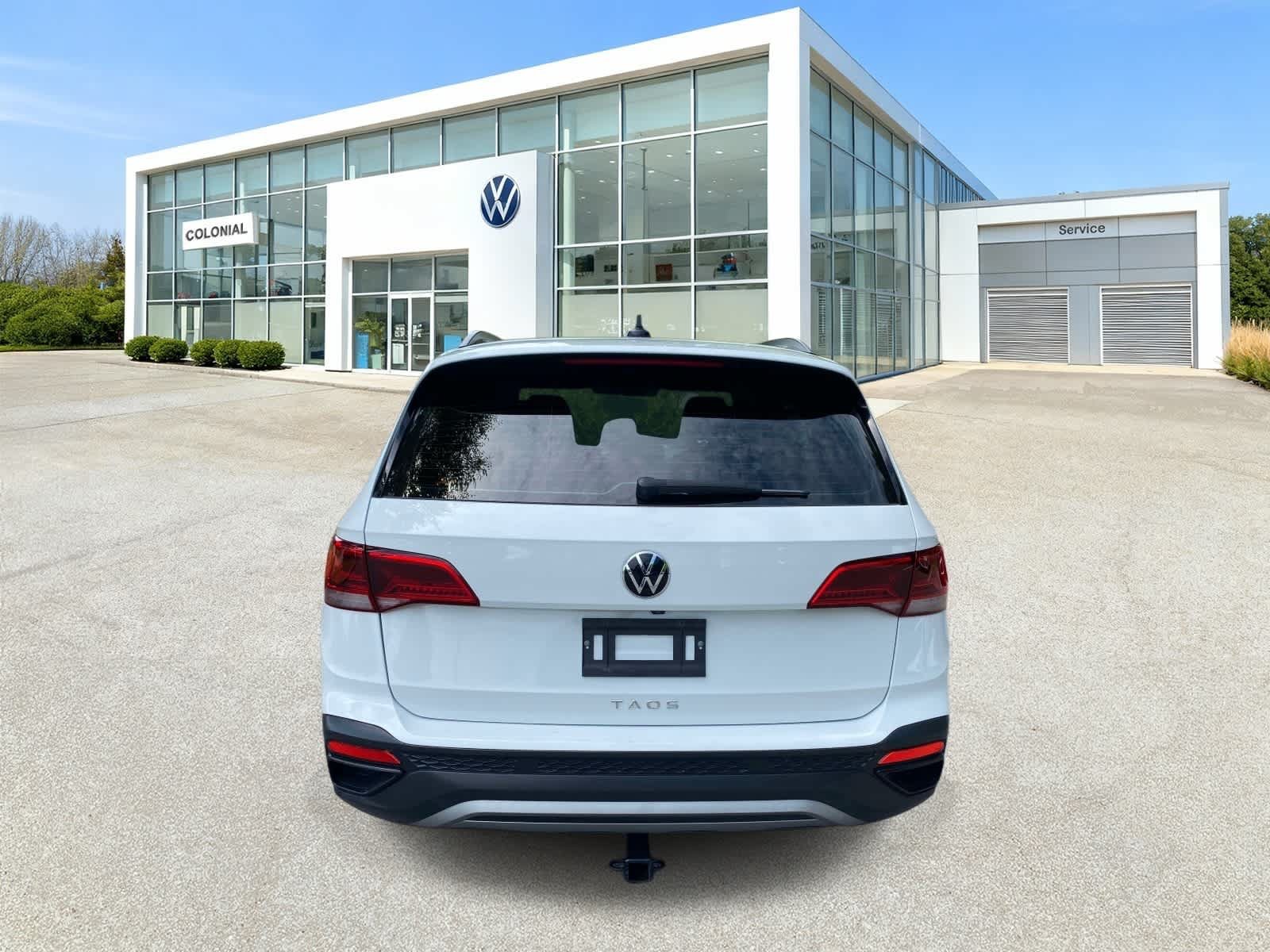 Certified 2022 Volkswagen Taos S FWD image 4
