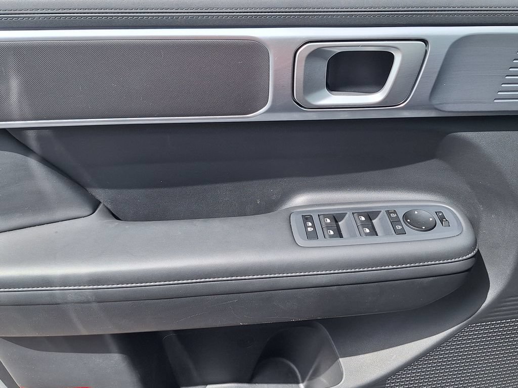 Used 2024 Hyundai Santa Fe XRT AWD/4WD image 9