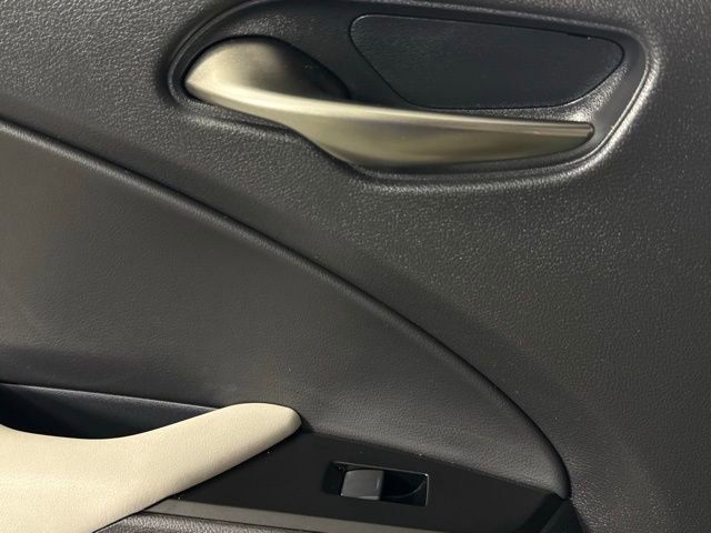 Used 2023 Lexus UX 250h FWD w/ Premium Package image 23