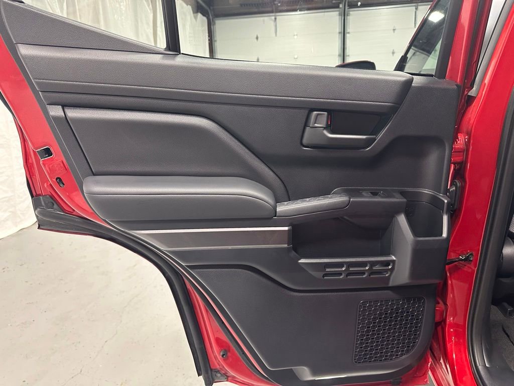 Used 2025 Toyota 4Runner TRD Sport image 40