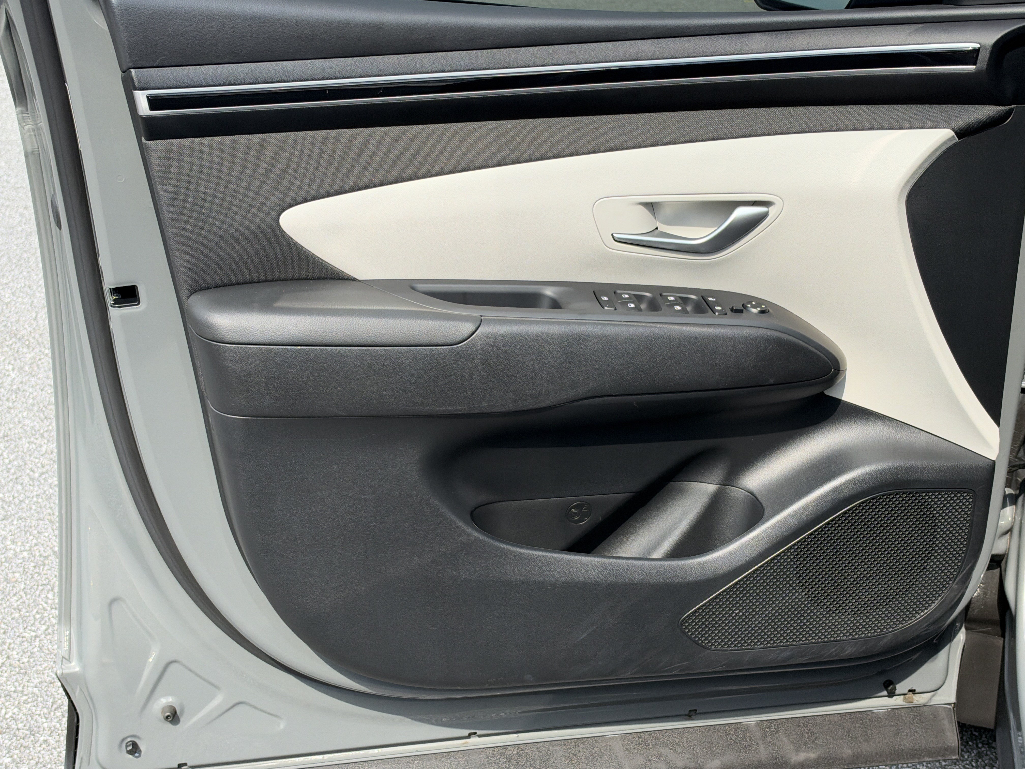 Used 2024 Hyundai Tucson SEL w/ Convenience Package FWD image 12