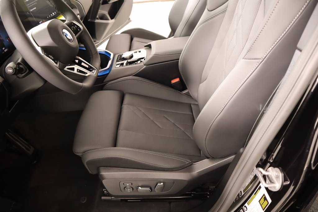 New 2026 BMW X3 xDrive30 w/ Premium Package image 13