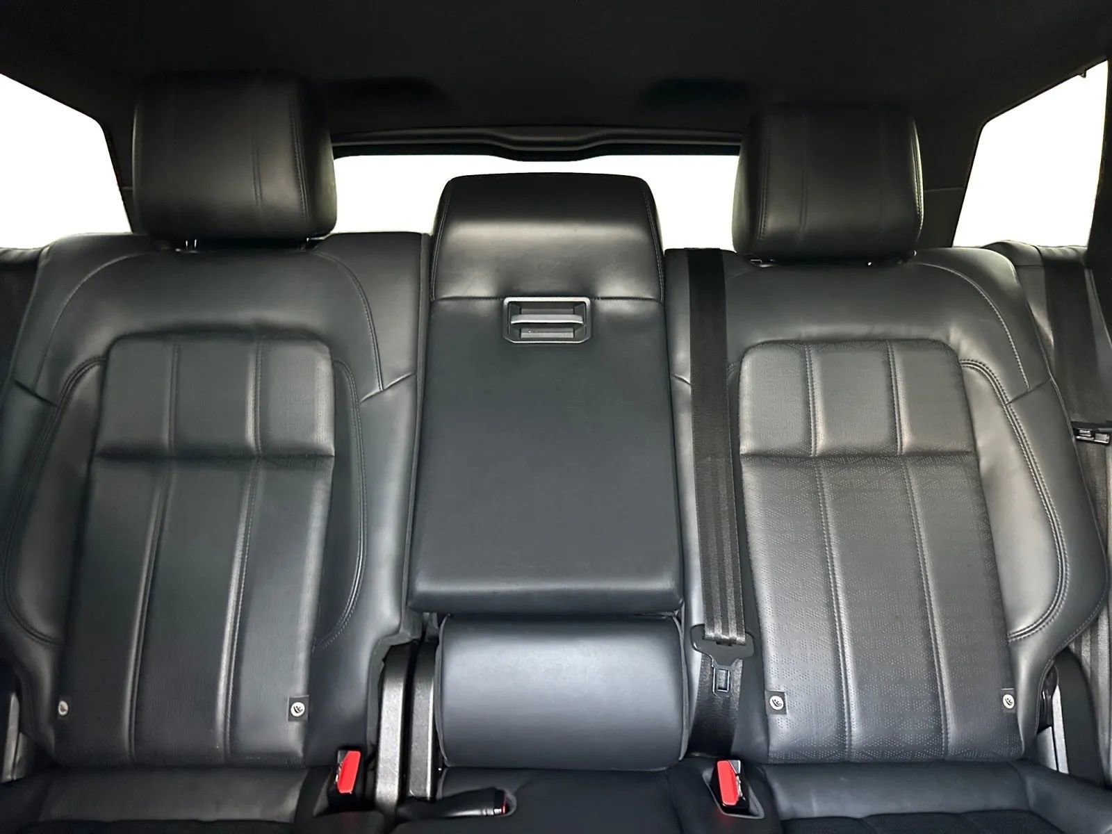 Used 2018 Land Rover Range Rover Sport HSE Dynamic AWD/4WD image 17