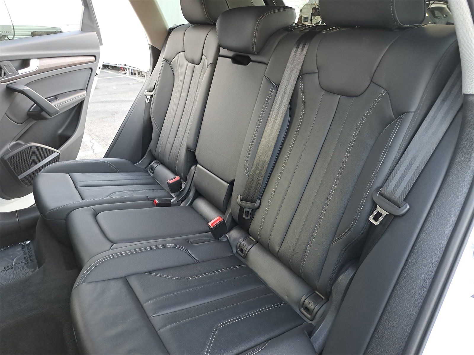 Used 2024 Audi Q5 2.0T Premium Plus w/ Premium Plus Package image 14