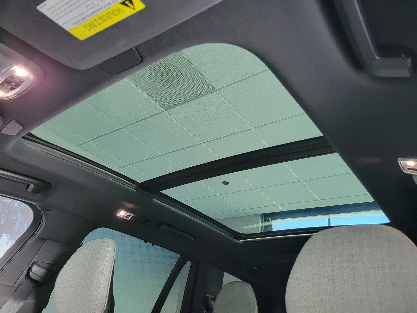 Used 2021 Volvo XC90 T8 Inscription image 12