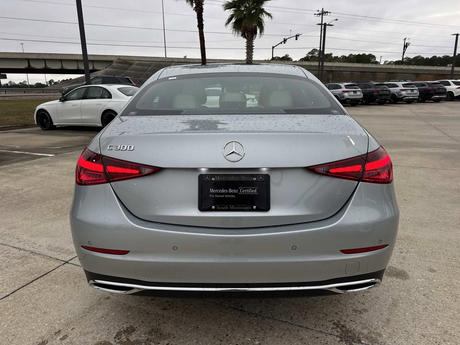 Used 2025 Mercedes-Benz C 300 Sedan image 6