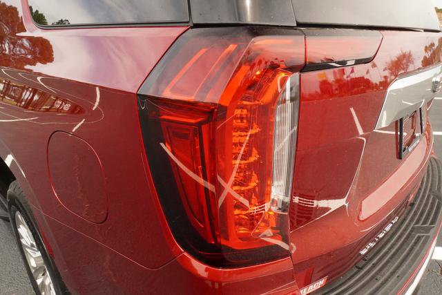 Used 2024 GMC Yukon Denali w/ LPO, Floor Liner Package image 36