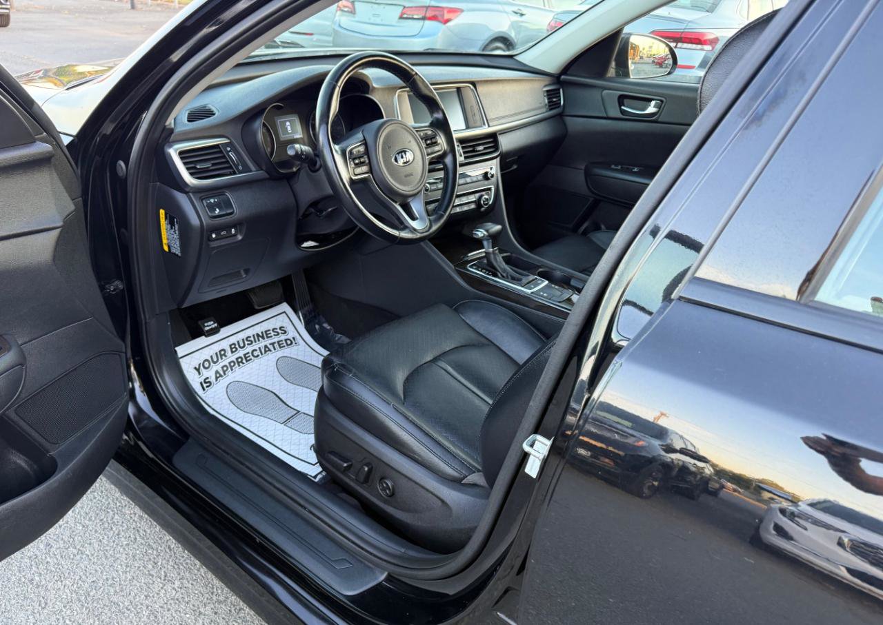 Used 2016 Kia Optima EX w/ Premium Package image 8