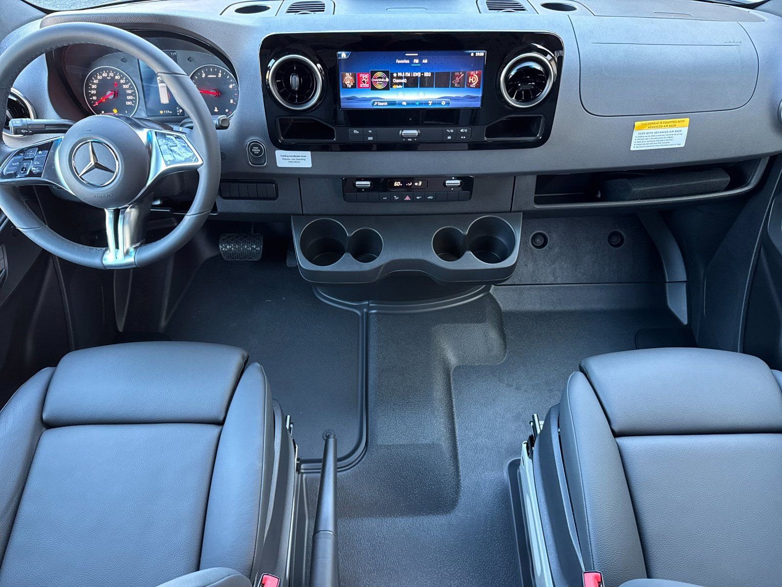 New 2025 Mercedes-Benz Sprinter 2500 image 13