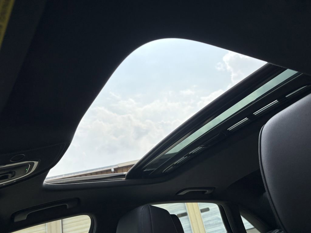 Used 2023 Audi A4 2.0T Premium Plus image 11