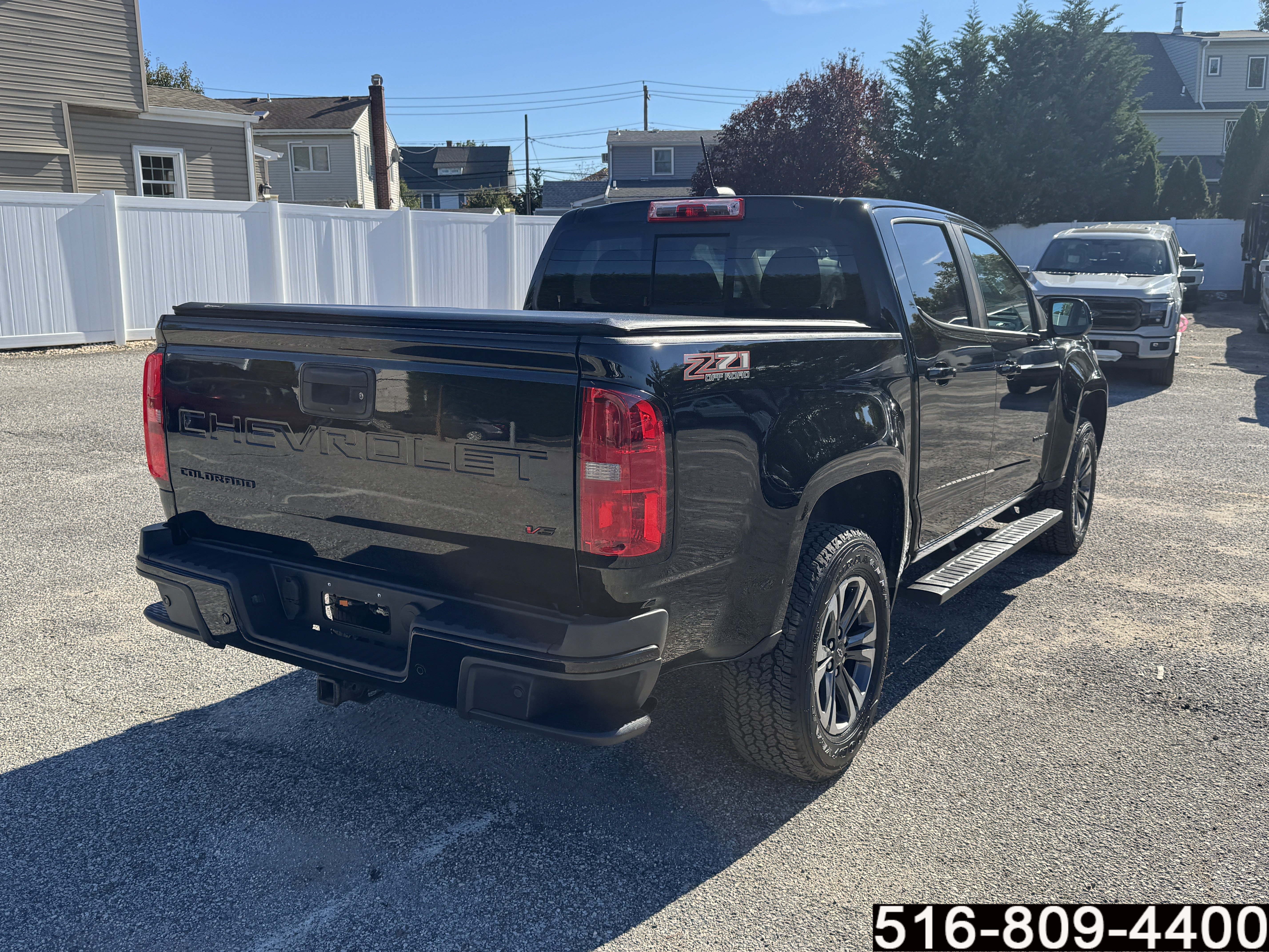 Used 2022 Chevrolet Colorado Z71 AWD/4WD image 5