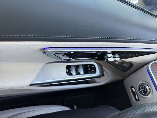 Certified 2026 Mercedes-Benz CLE 300 4MATIC Cabriolet image 11