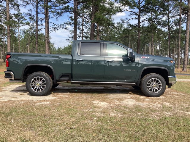 New 2026 Chevrolet Silverado 2500 LTZ w/ LTZ Premium Package image 5